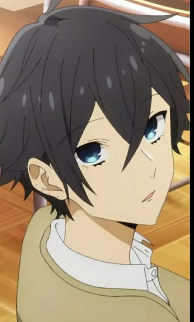 do-you-prefer-miyamura-with-long-or-short-hair-v0-z7ugpsivsubf1